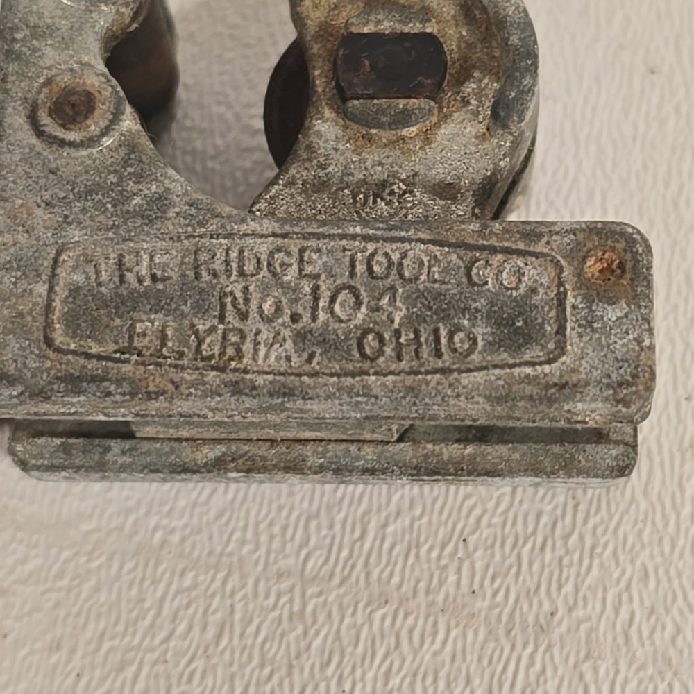 Vintage Rigid No. 104 Tube Cutter Ridge Tool Co - Picture 4 of 8